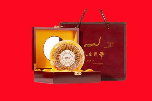 收购资讯:桃源县回收冬虫夏草是按克吗